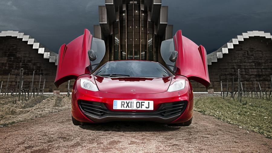  McLaren MP4-12C 2009 года  (фото 224 из 268)